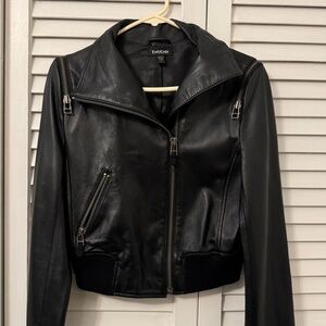 Bebe Sleek Black Leather Jacket Biker Cropped Short